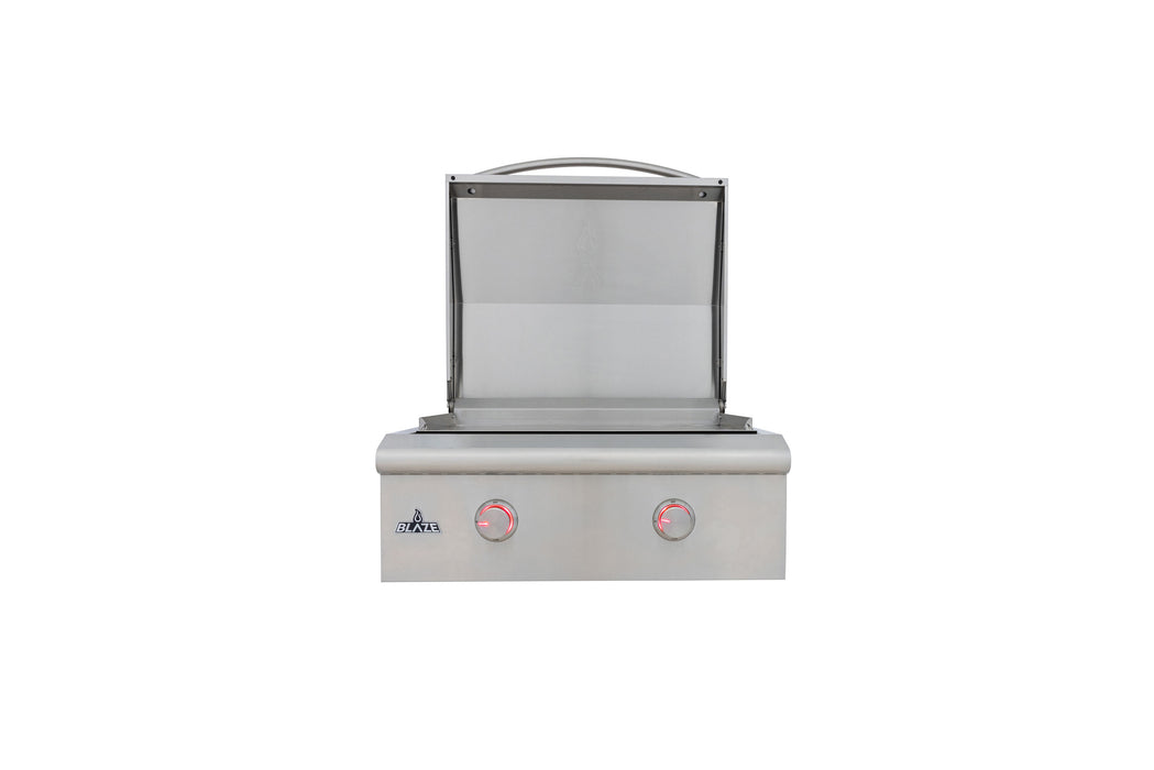 Stono Outdoor Living The Blaze LTE+ 30-Inch Built-in Propane Gas Griddle (BLZ-GRIDDLE-LTE3-LP) by Blaze features a lift-assist hood, two front control knobs, and a sturdy handle, ideal for outdoor cooking, shown against a white background.